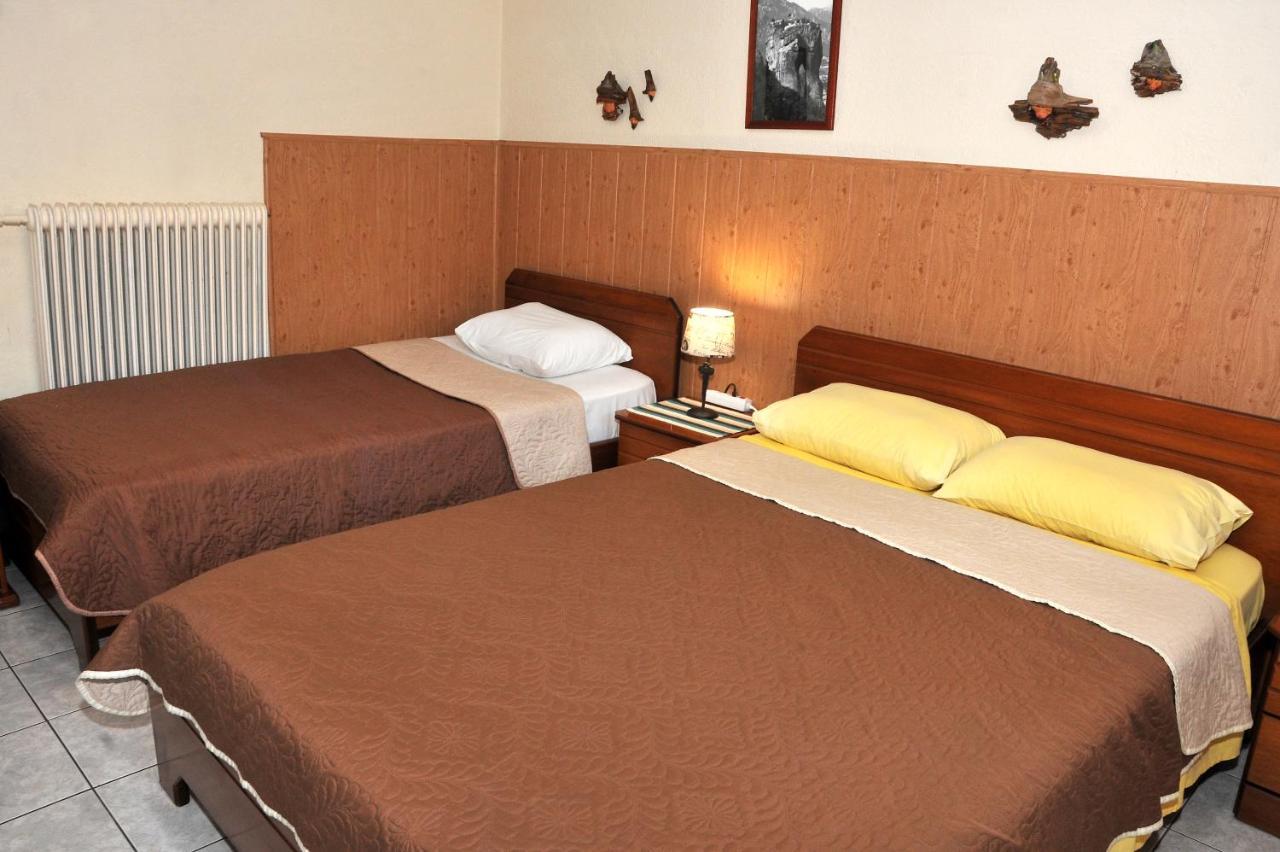 Guesthouse Bloutsos Rooms 卡斯特拉基翁 外观 照片